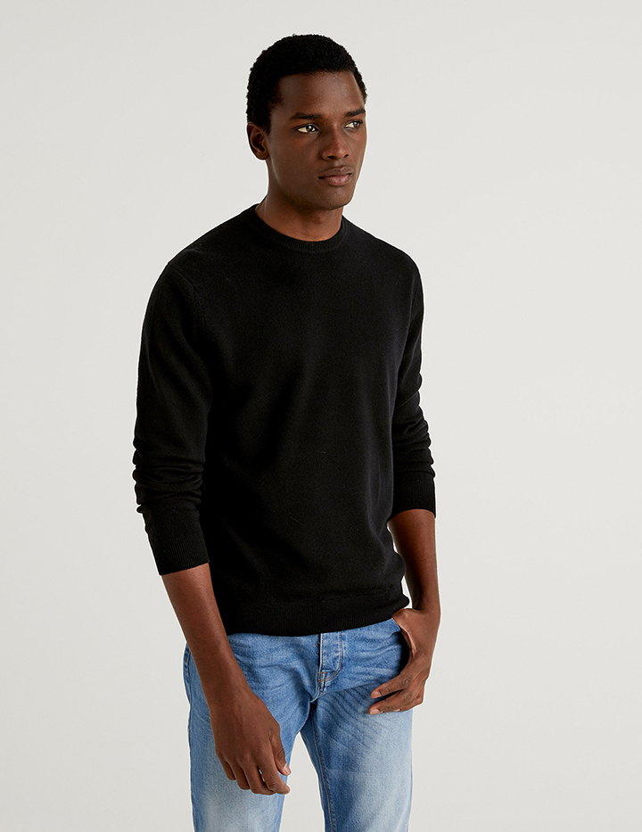 

Джемпер мужской 21A_1002U1G34 United Colors of Benetton черный 2XL, 21A_1002U1G34