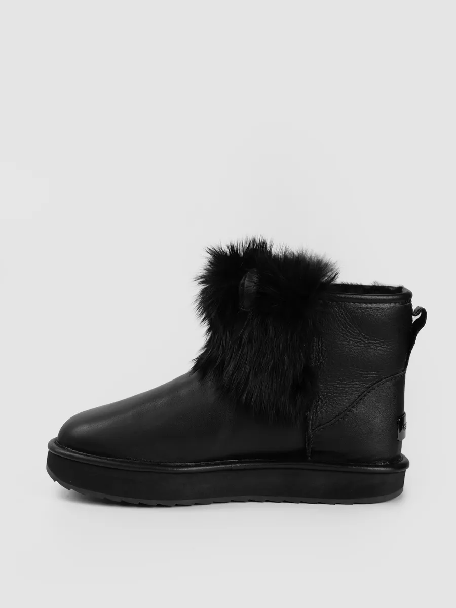 

Угги женские Reversal Skin1-Silver.N черные 37 RU, Черный, Skin1-Silver.N