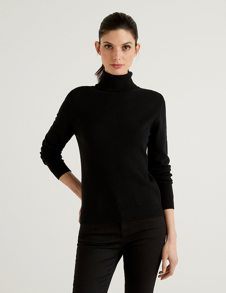 

Водолазка женская United Colors of Benetton 21A_1002D2348 черная XS, 21A_1002D2348