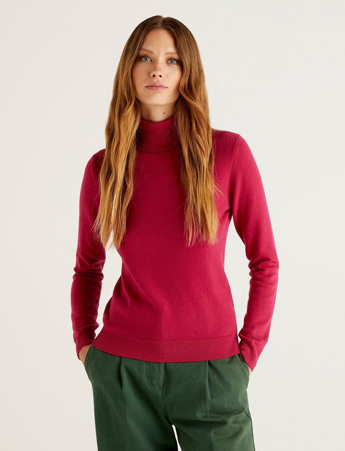

Водолазка женская United Colors of Benetton 21A_1002D2348 фиолетовая XL