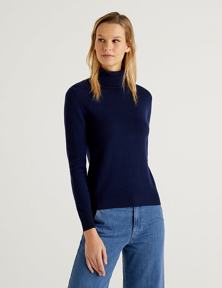 

Водолазка женская United Colors of Benetton 21A_1002D2348 синяя S, 21A_1002D2348