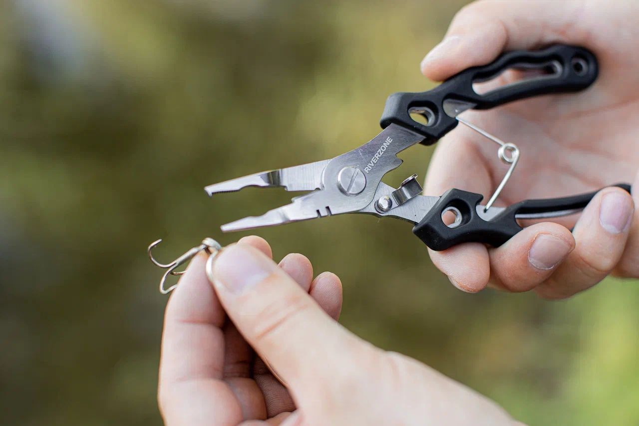 Плоскогубцы Riverzone X411L 6