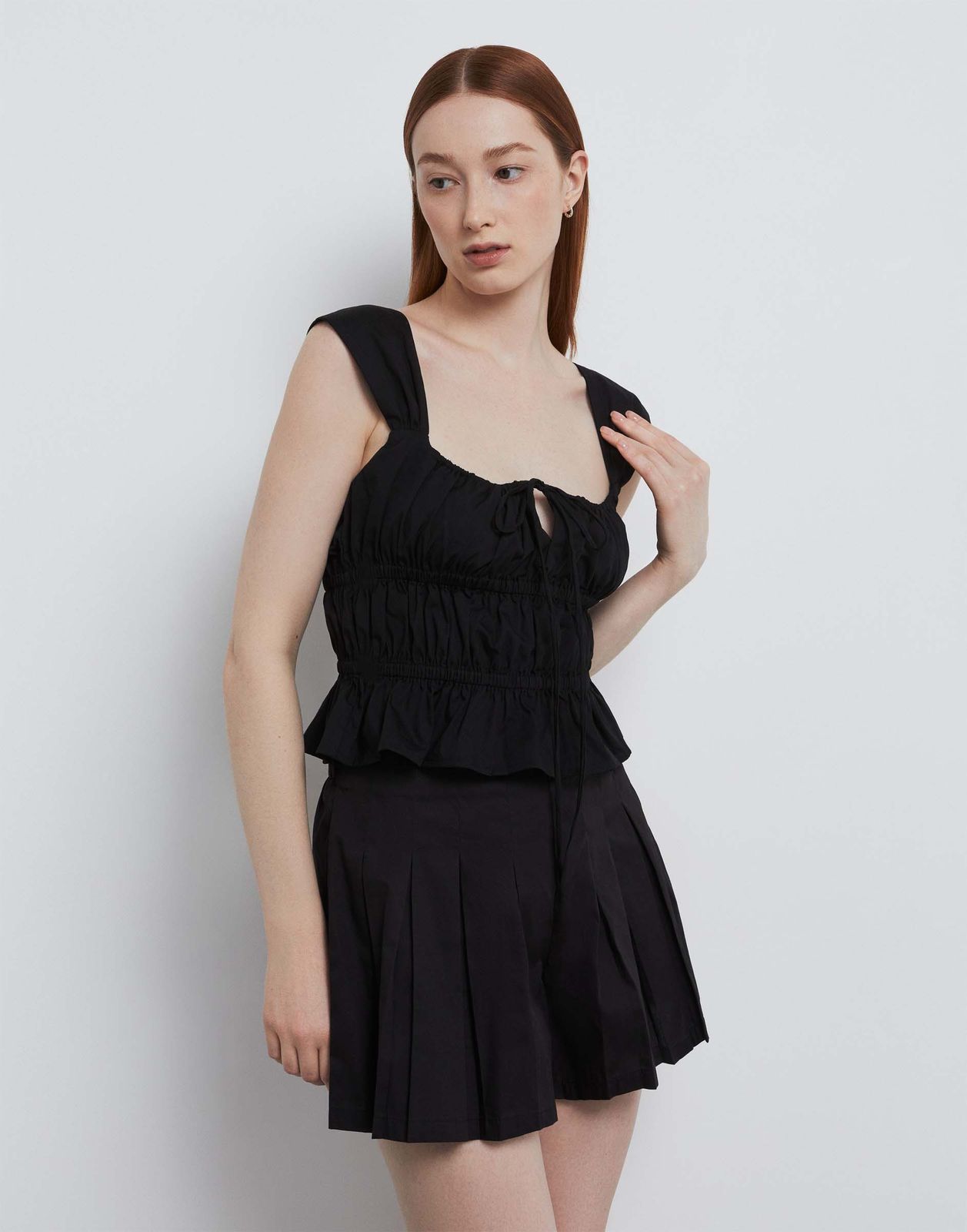 

Блузка женская Gloria Jeans GWT003505 черный S/170, GWT003505