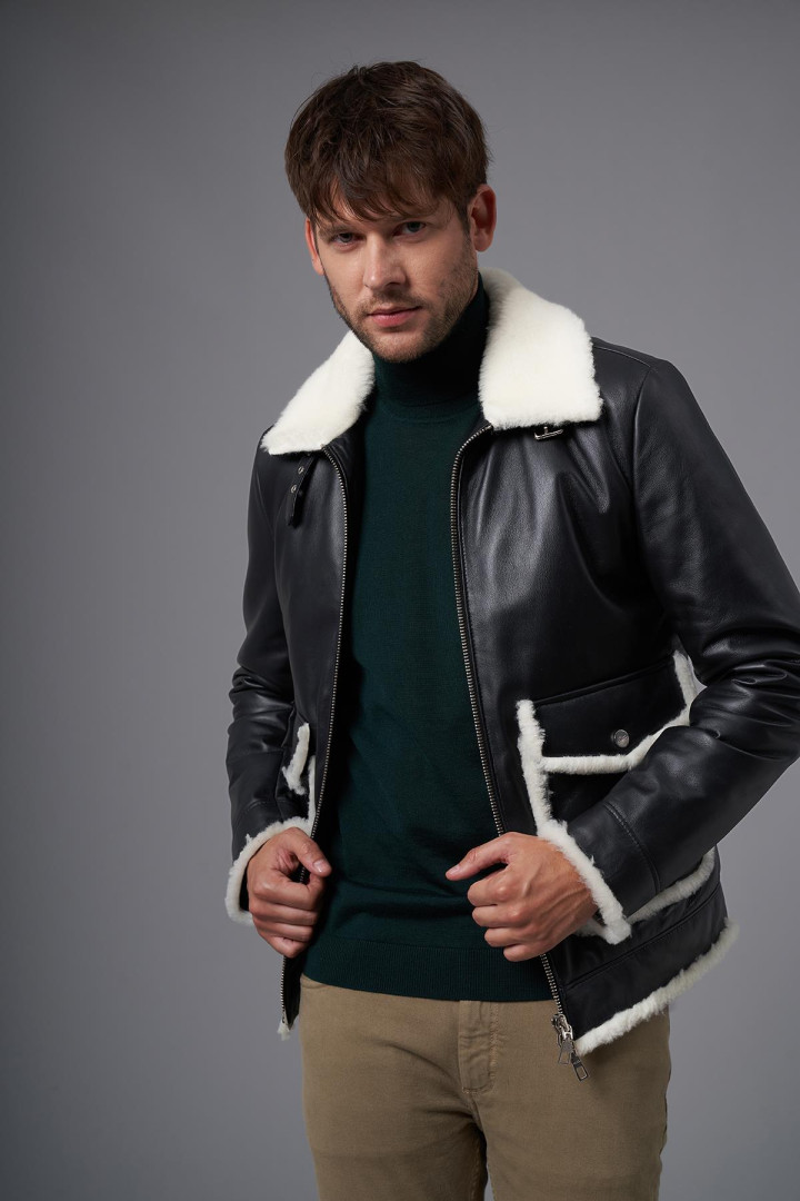 

Кожаная куртка мужская Deri Company BD02188 черная XS (товары доставляются из-за рубежа), BD02188