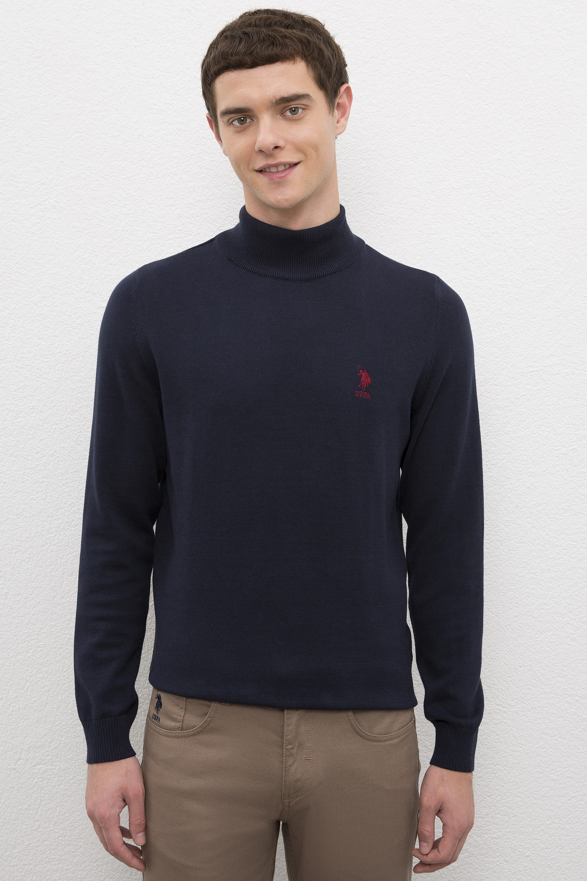 

Водолазка мужская G081GL0TK0YBS-SK20 U.S. POLO Assn. синяя S, G081GL0TK0YBS-SK20