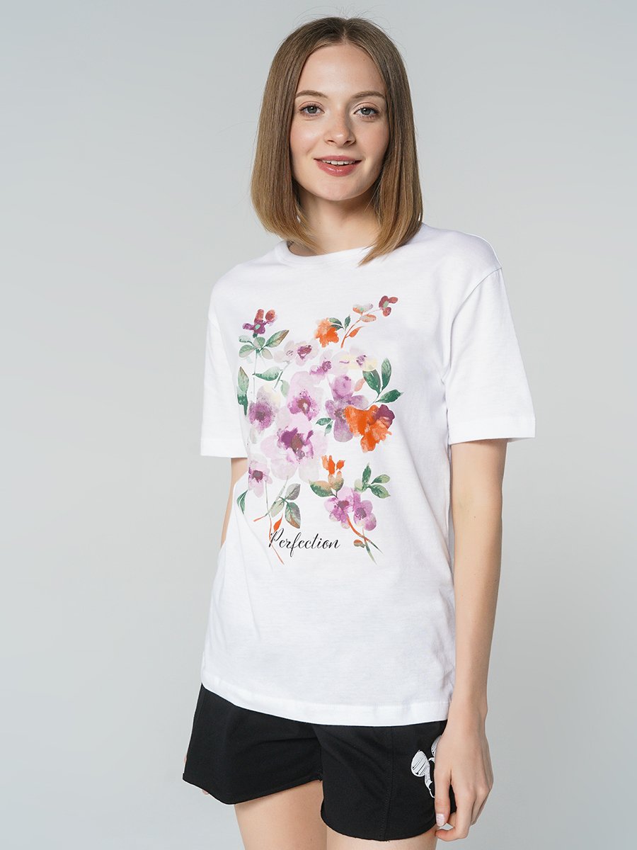 

Футболка женская ТВОЕ 84244 белая XL, 84244