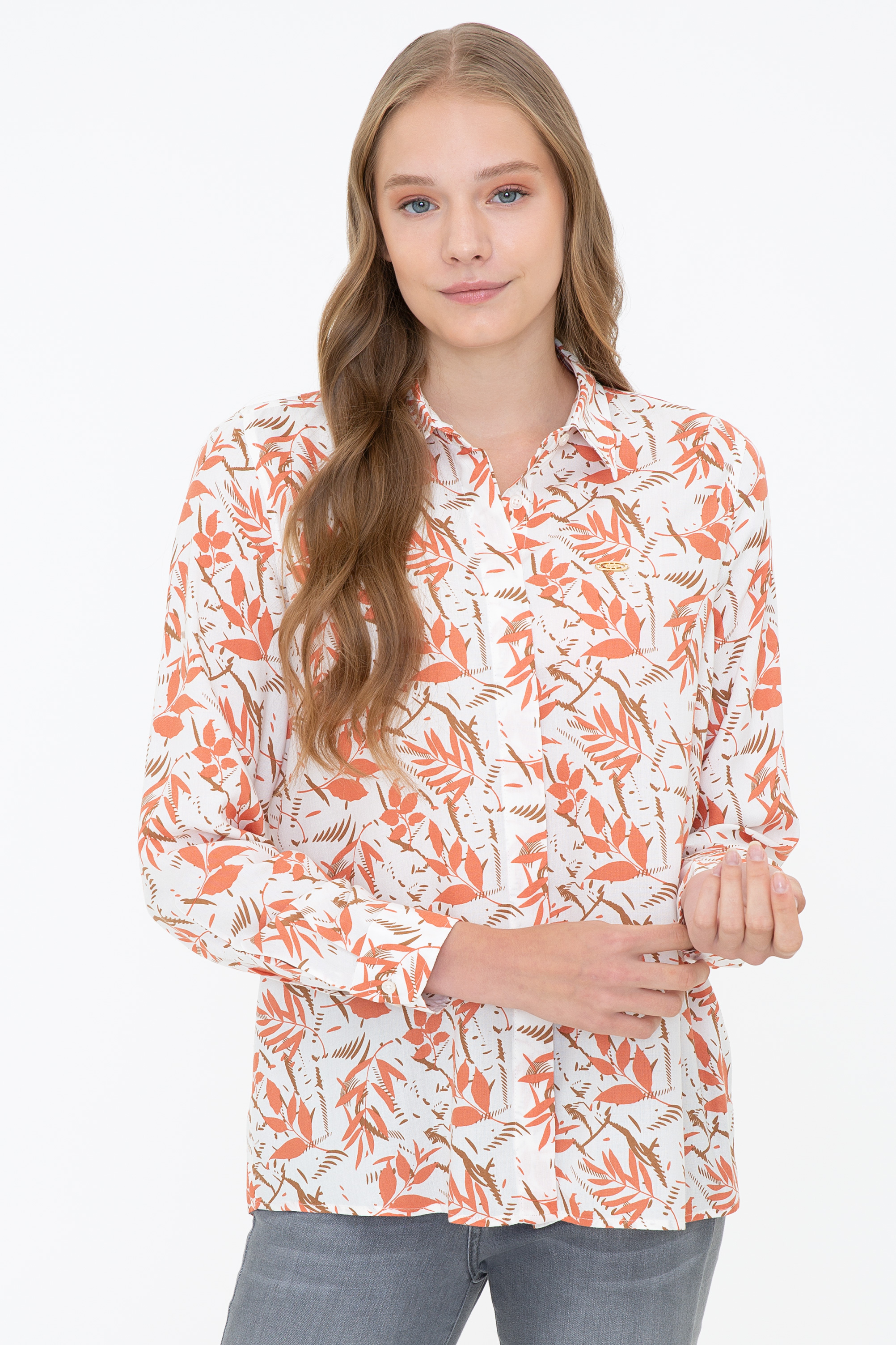 

Рубашка женская U.S. POLO Assn. G082GL0040BELUGA белая 38, G082GL0040BELUGA