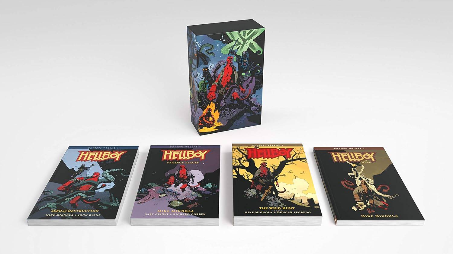 

Hellboy Omnibus Boxed Set