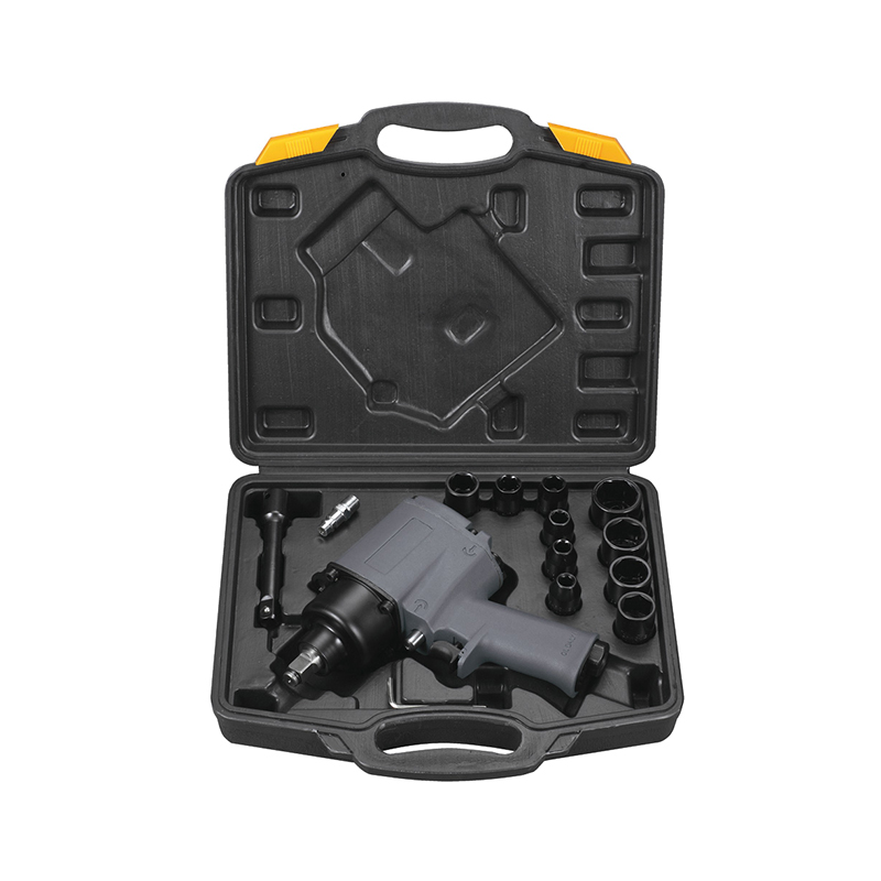 

Пневмогайковерт с набором ударных головок FUBAG IW720 1/2" в кейсе, 100193