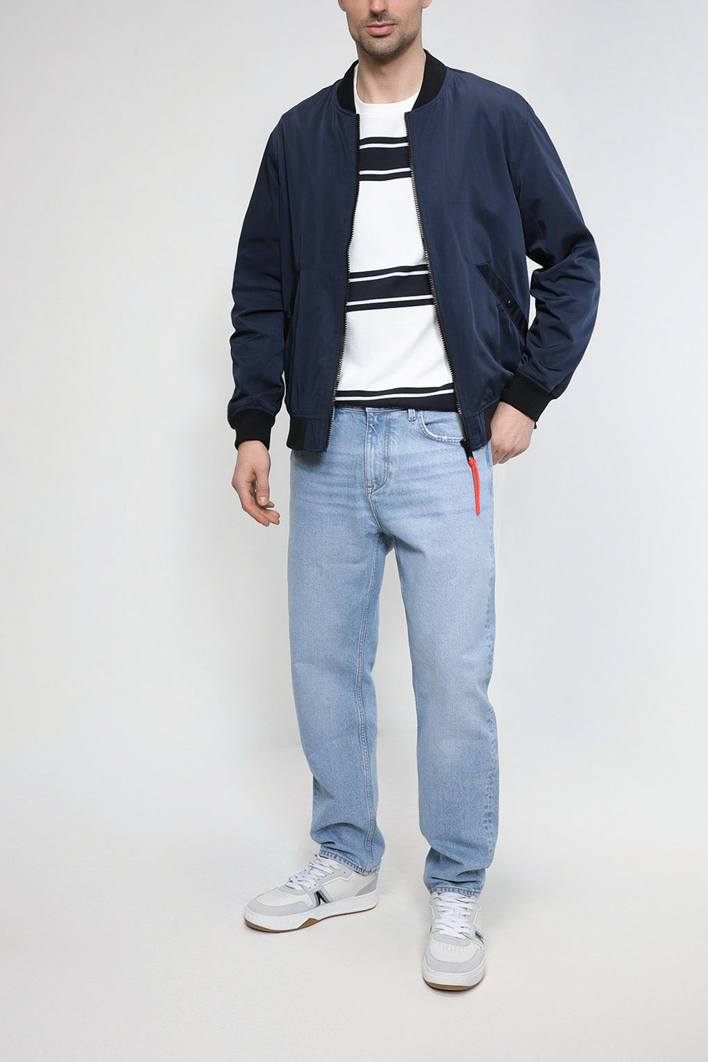 

Джинсы мужские s.Oliver 10.3.11.26.185.2130293 голубые 33/34, Голубой, 10.3.11.26.185.2130293