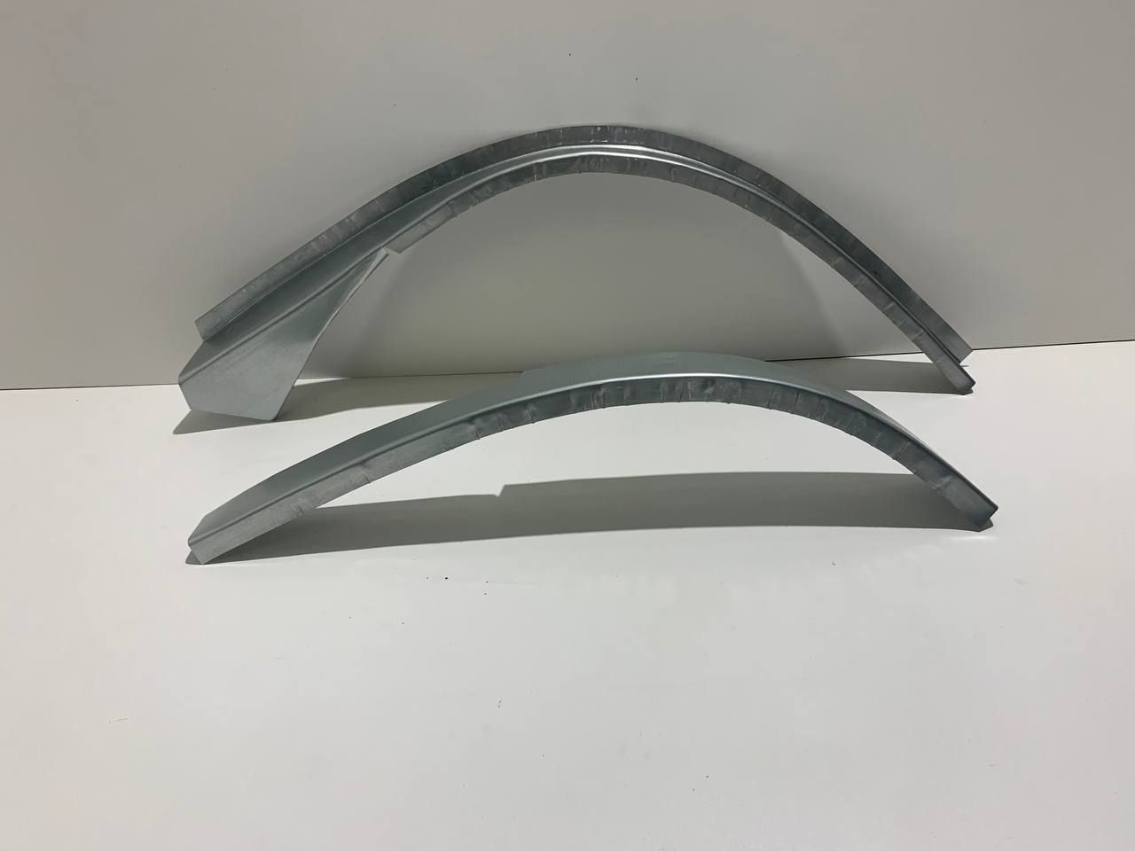 

Арка передняя левая на Toyota Hiace H100 1989-2004, для автомобиля Тоета Хайс Аш100