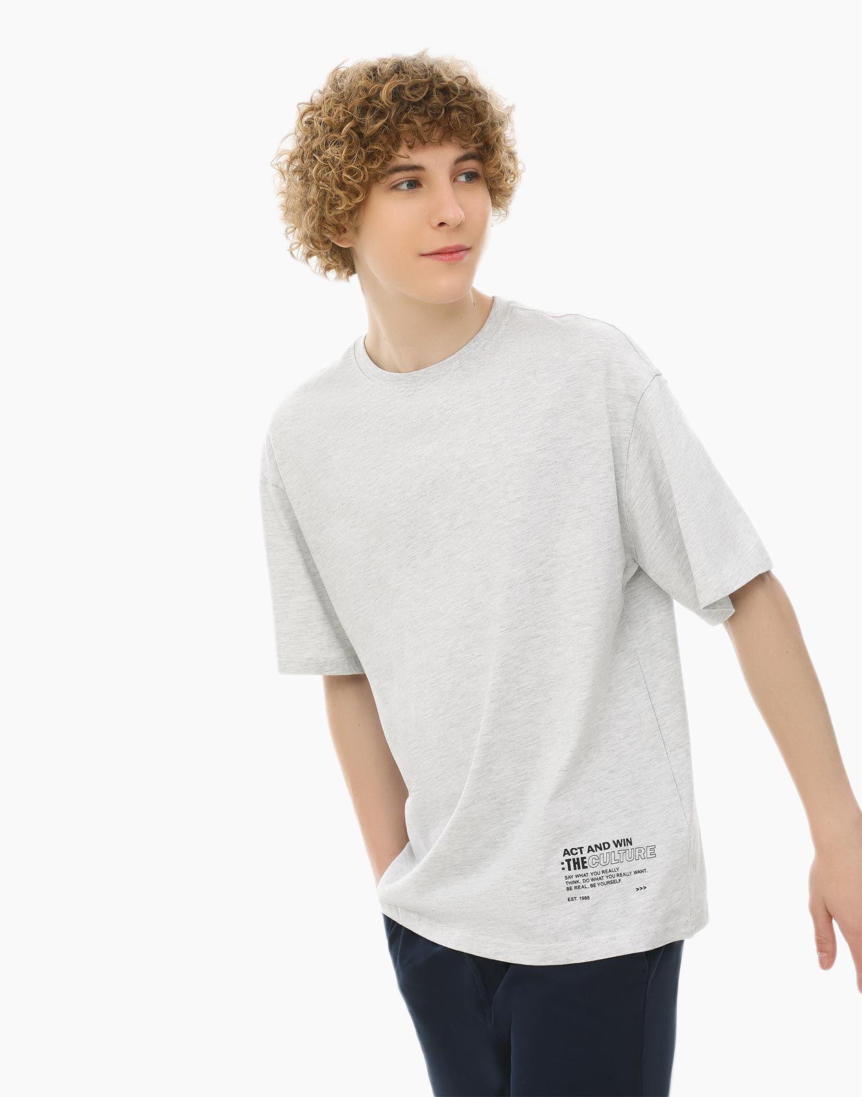 Серый меланж базовая футболка Oversize с надписями для мальчика 8-10л/134-140