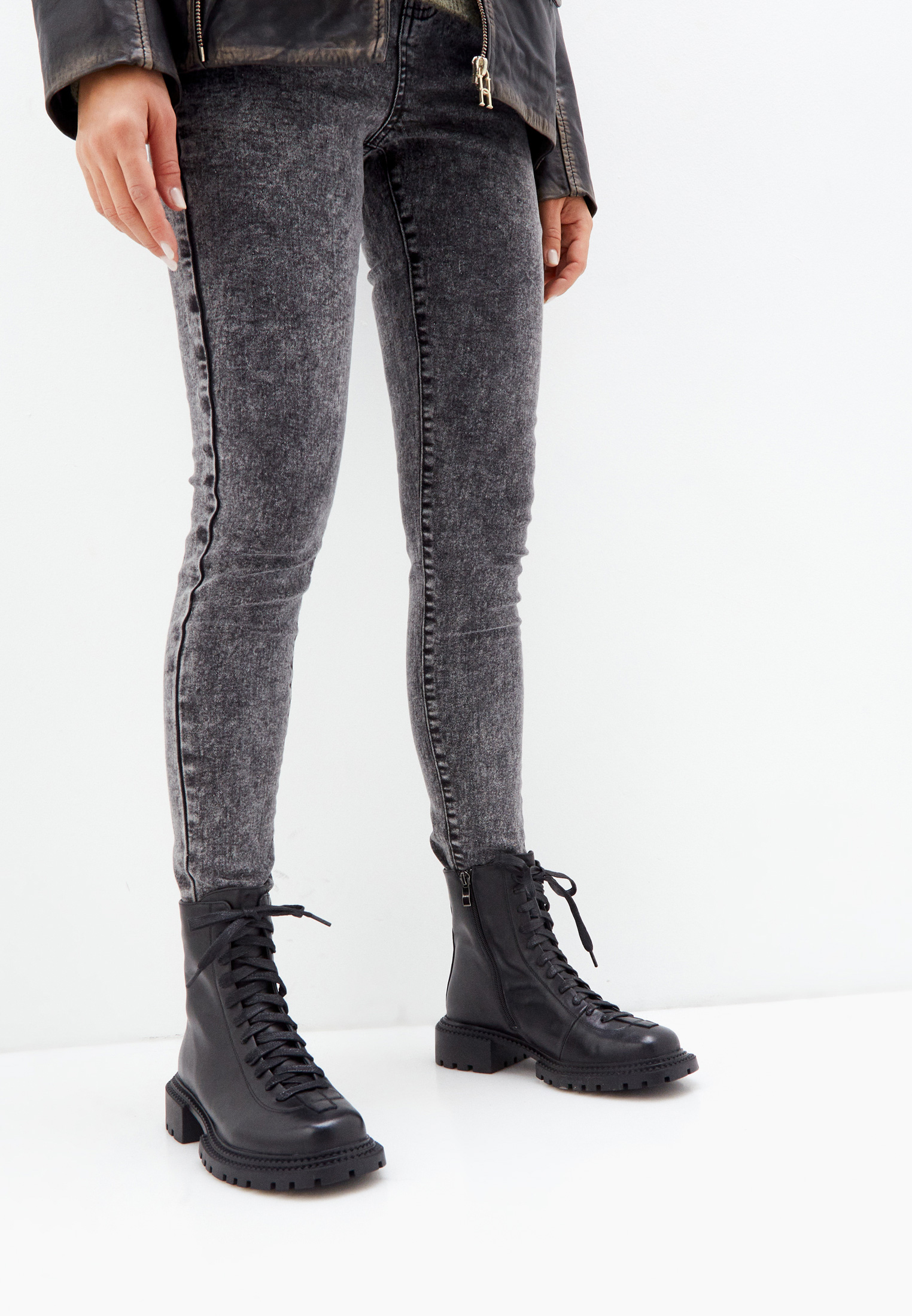 Ботинки женские MAKFINE 51MK-73-05A2 черные 41 RU