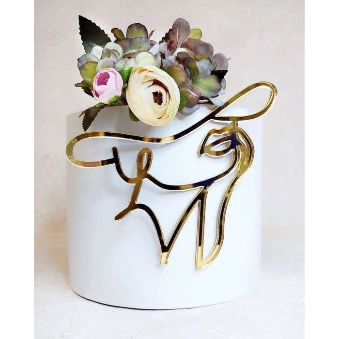 

Украшение для торта Девушка в шляпе, цвет золото, Золотистый