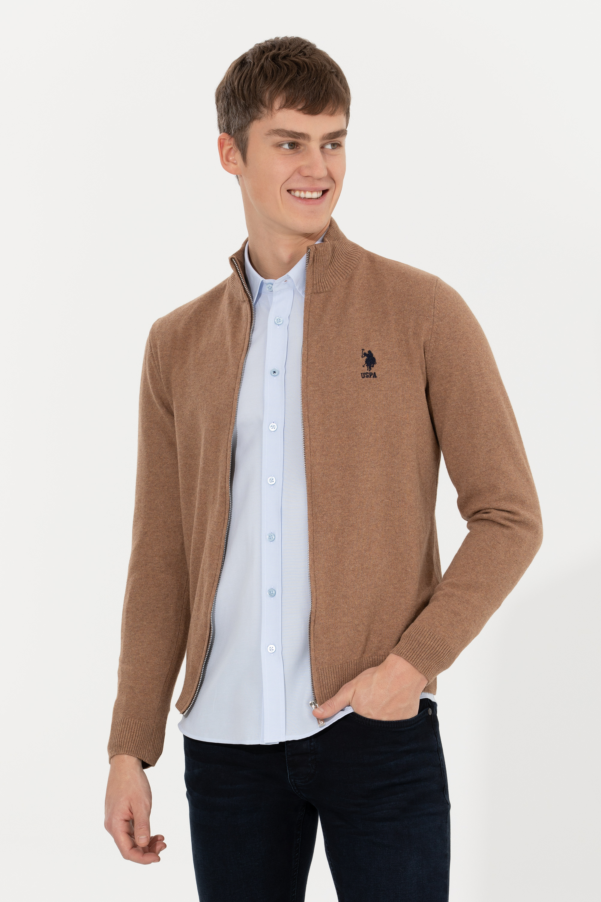 

Кардиган мужской U.S. POLO Assn. G081GL0TH0GENER-E коричневый L, G081GL0TH0GENER-E
