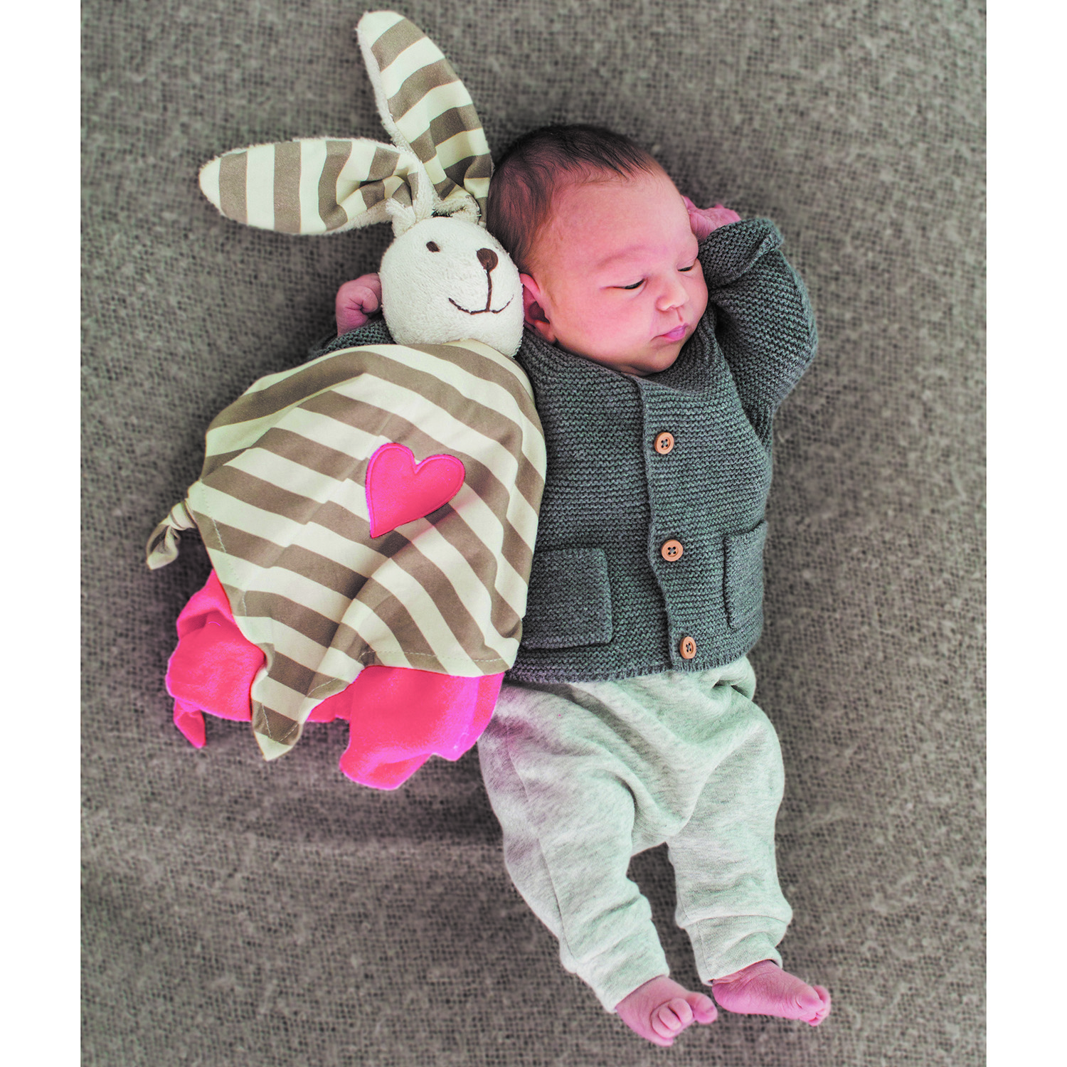 Серия Пастель - Игрушка для новорожденных Кролик, розовый Hape E8504_HP