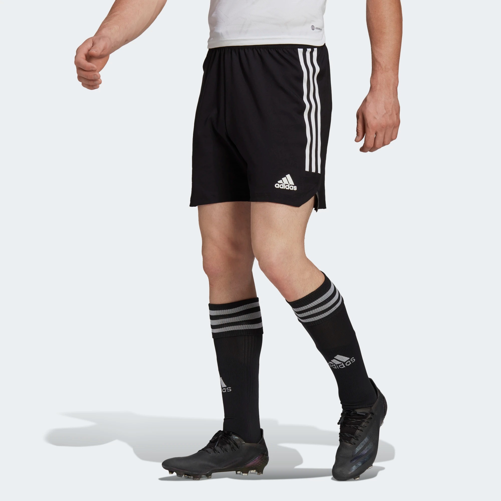 

Шорты мужские Adidas HA3506 черные L, HA3506