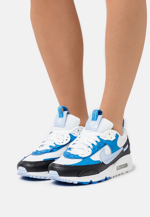 

Кроссовки женские Nike Wmns Air Max 90 Futura белые 36 EU (доставка из-за рубежа), Белый, Wmns Air Max 90 Futura