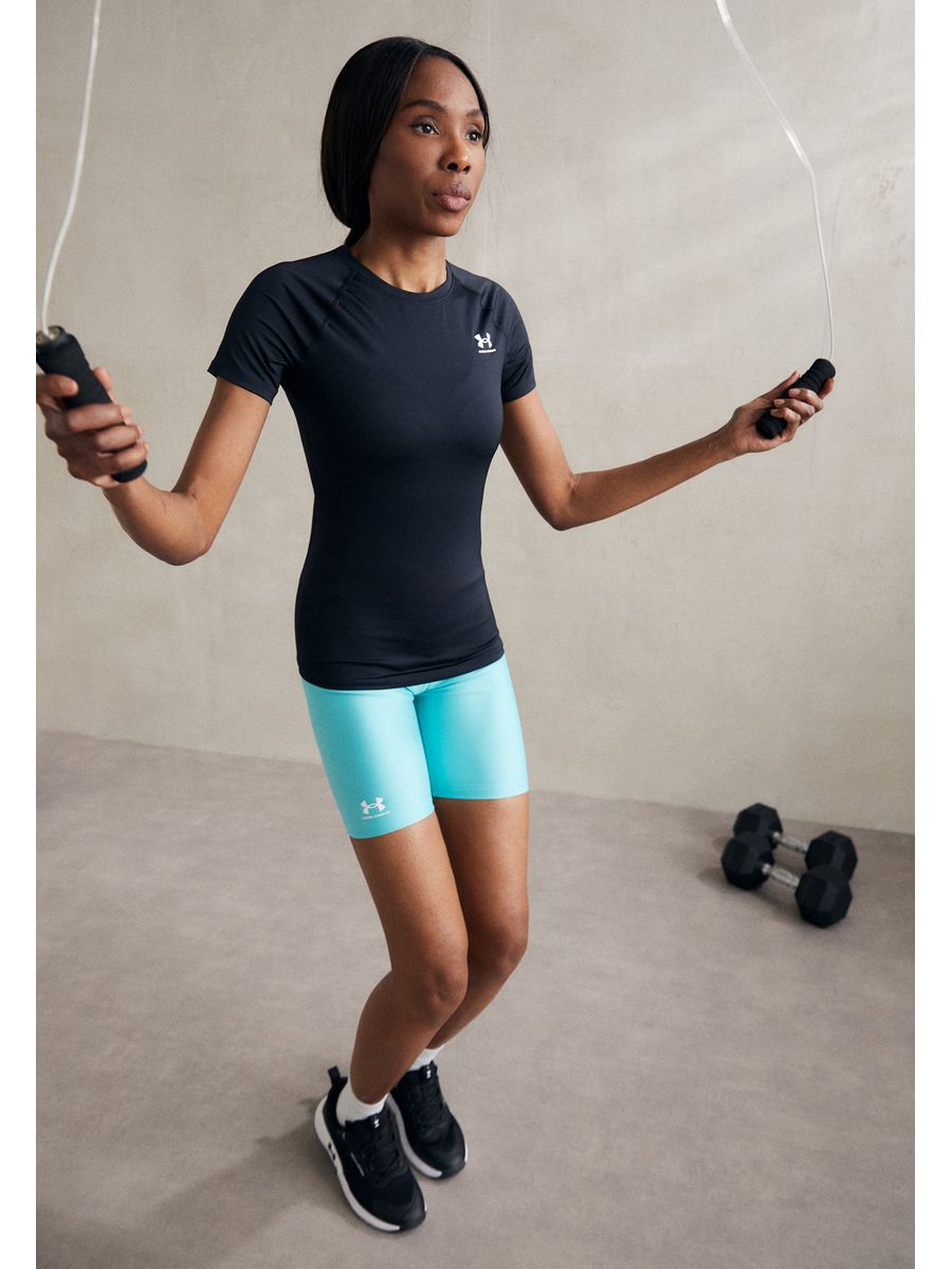 

Футболка женская Under Armour UN241D0QF черная S, Черный, UN241D0QF