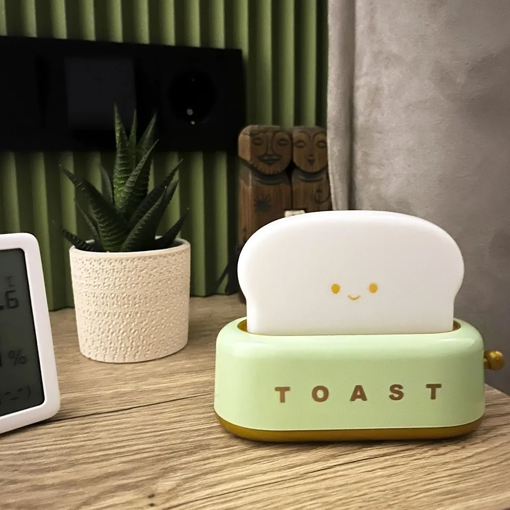 

Светодиодный диммируемый светильник-ночник GLANZEN 2 Вт 3000К RPD-0001-toaster-green, RPD-0001-toaster-green