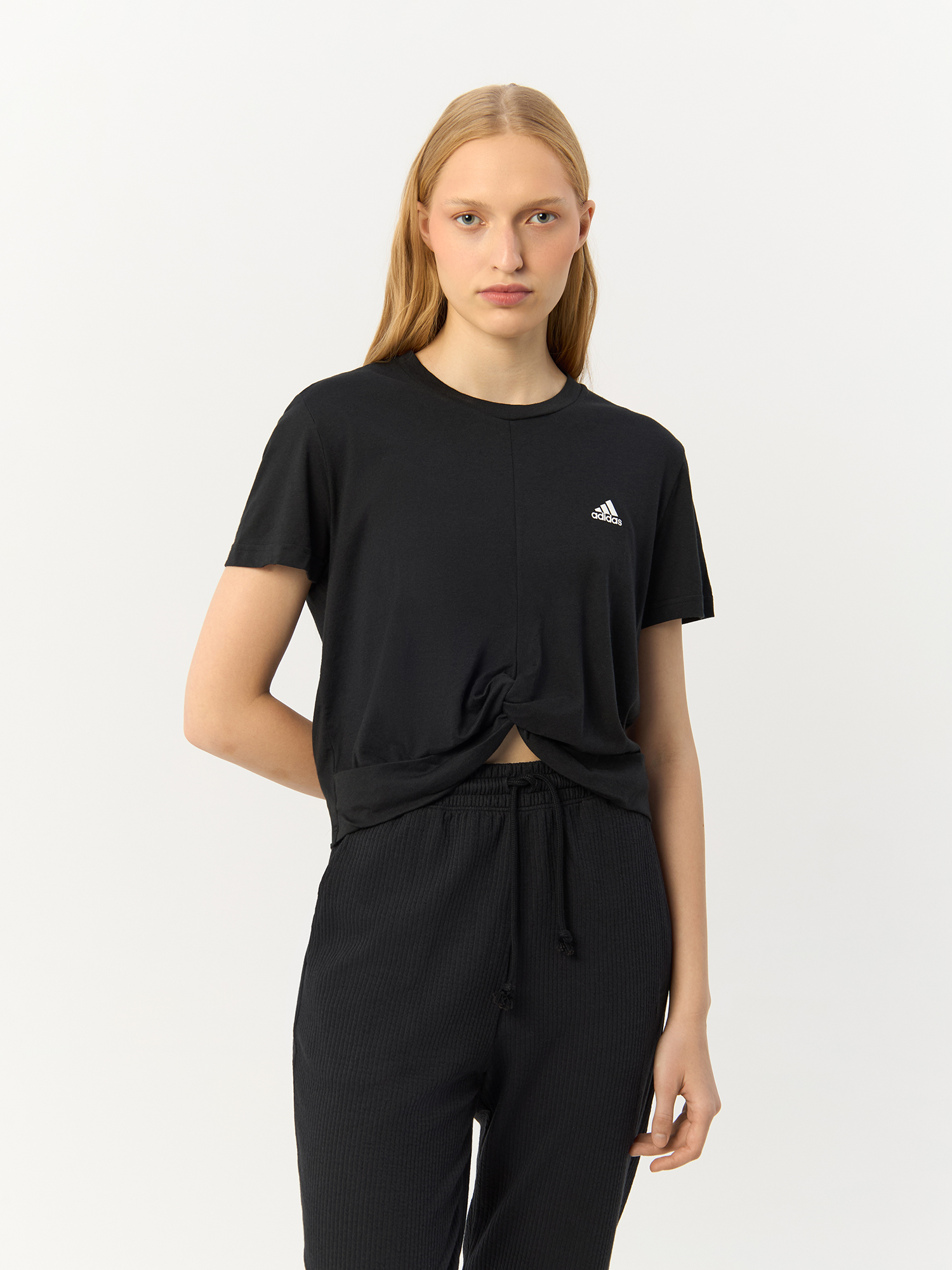 

Футболка женская Adidas Essentials Comfort GT0153 черная XS, Черный, Essentials Comfort