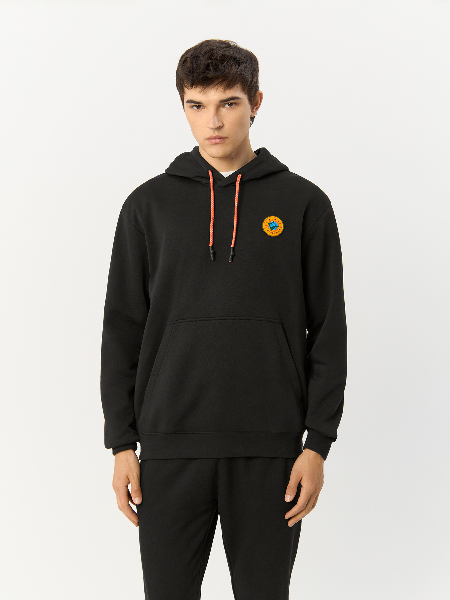 Худи мужское Adidas Wander Hour Hoodie II8477 черное M