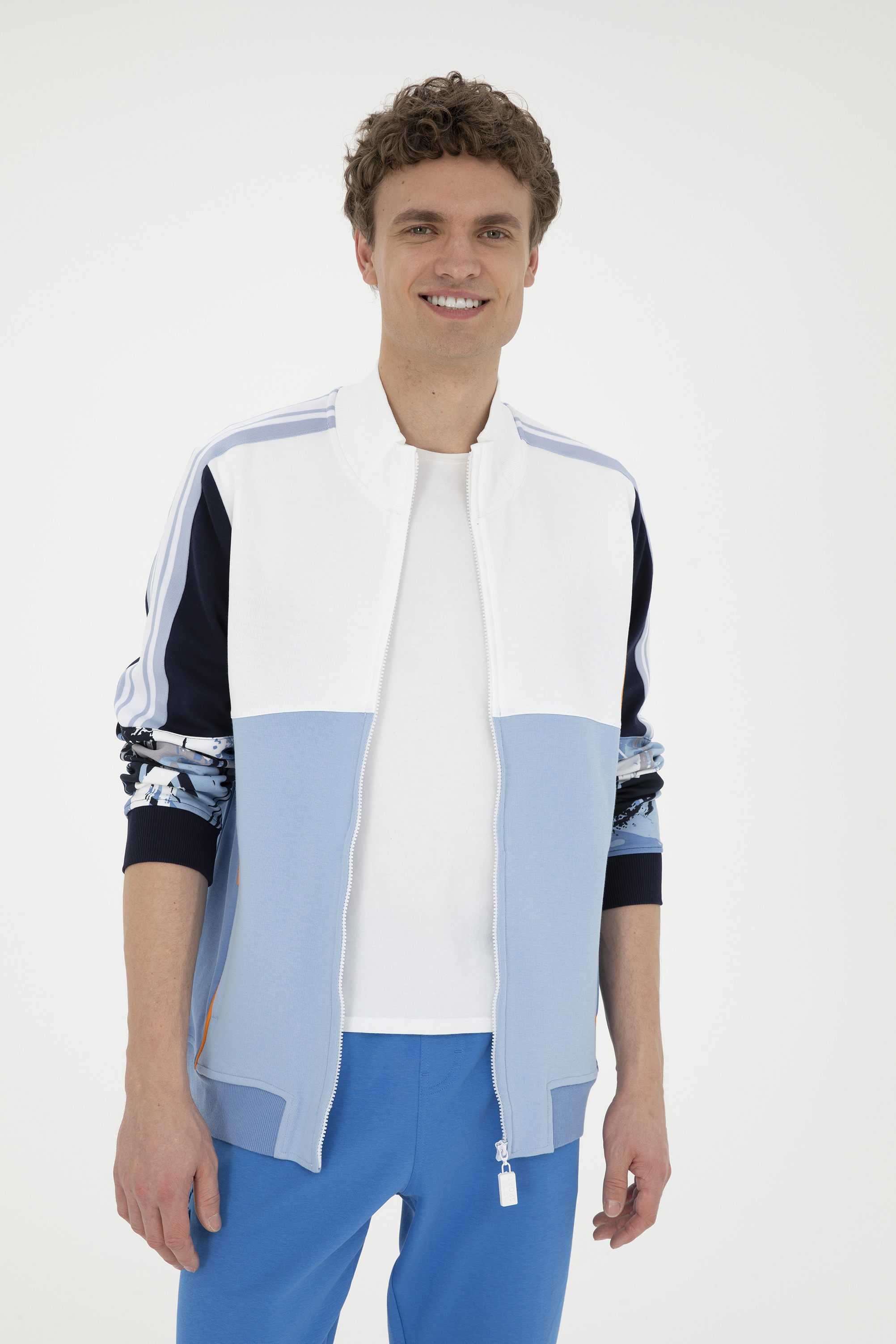 

Толстовка мужская U.S. POLO Assn. G081SZ0820RC голубая 2XL, Голубой, G081SZ0820RC