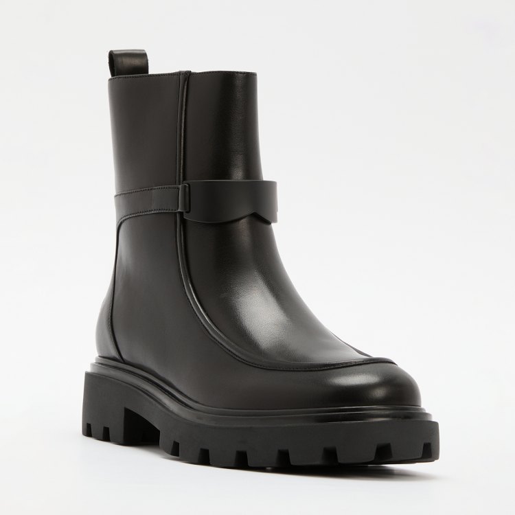 

Полусапоги женские Tendance PZ26106-16 черные 40 EU, Черный, PZ26106-16