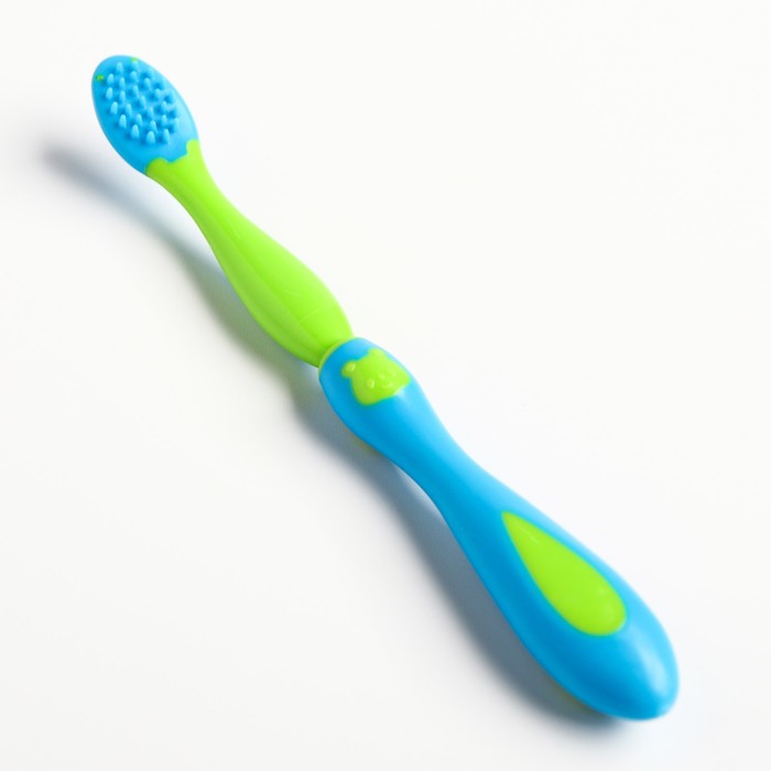 фото Детская зубная щетка-массажер с силиконовыми щетинками, от 6 мес., цвет зеленый/голубой крошка я