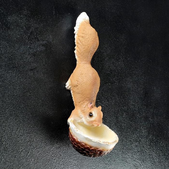 

Подвесной декор - кормушка "Белочка" 11х11х35см, Коричневый;бежевый, High quality