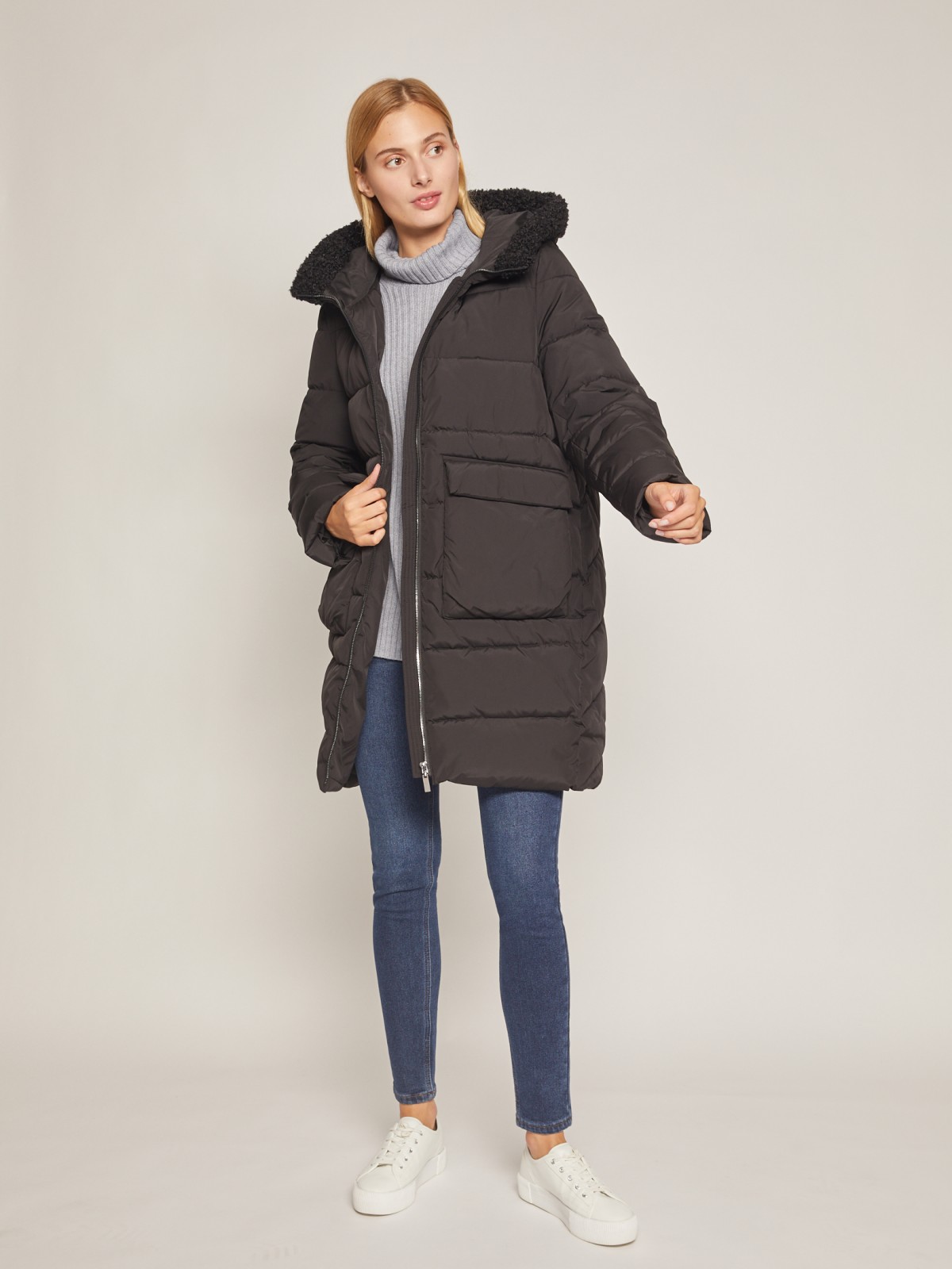 фото Тёплое пальто с капюшоном zolla, цвет черный, размер xl