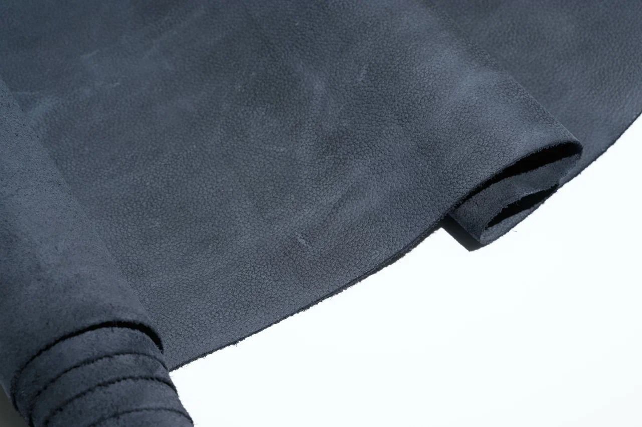 

Кожа натуральная Koko формат А2, Крейзи Хорс с плитой, Океан, 552, Синий