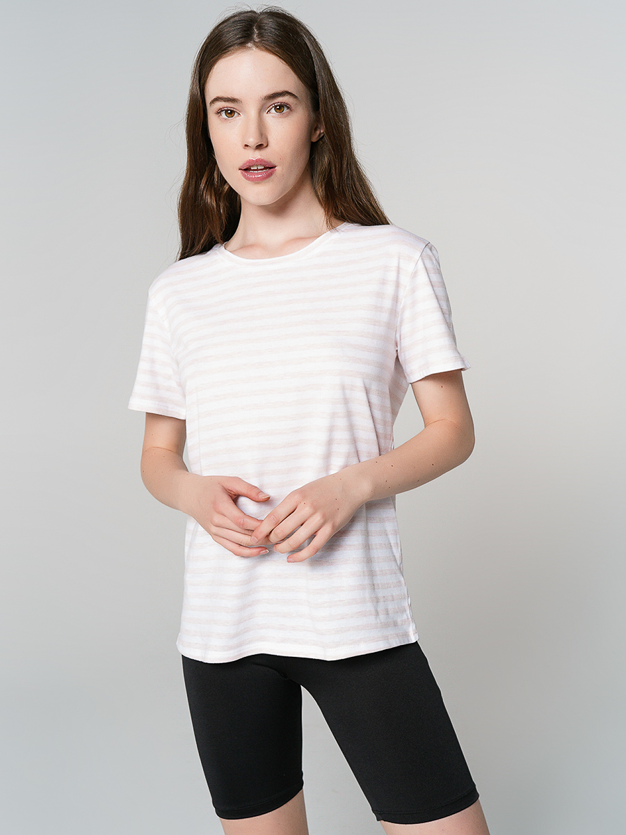 

Футболка женская ТВОЕ 82816 белая XL, 82816