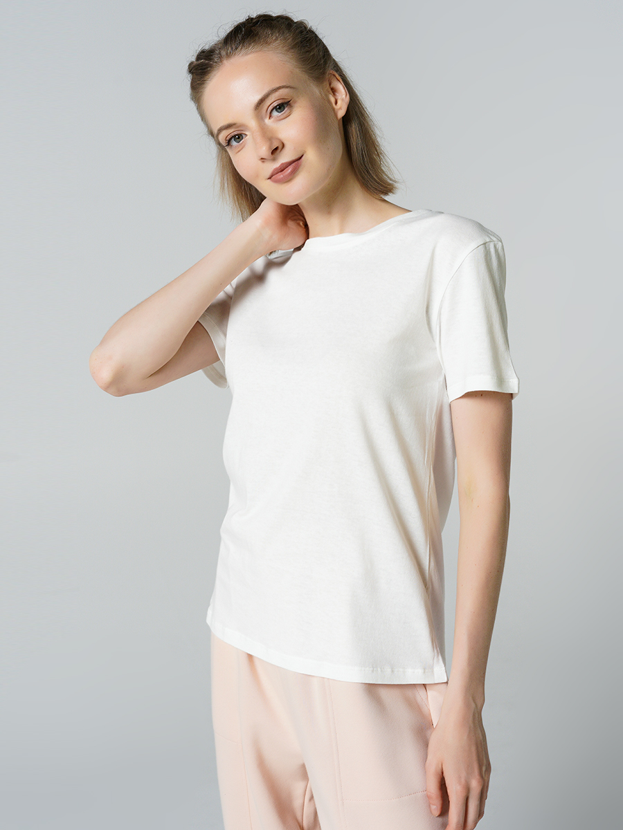 

Футболка женская ТВОЕ 82683 белая XS, 82683