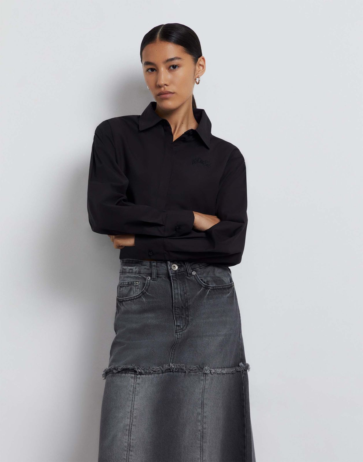 

Рубашка женская Gloria Jeans GWT003425 черный M/170, GWT003425