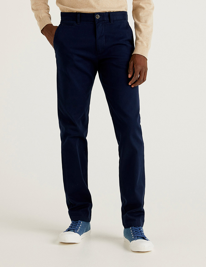 

Брюки мужские United Colors of Benetton 21A_4EG355ID8 синие 52 RU, 21A_4EG355ID8