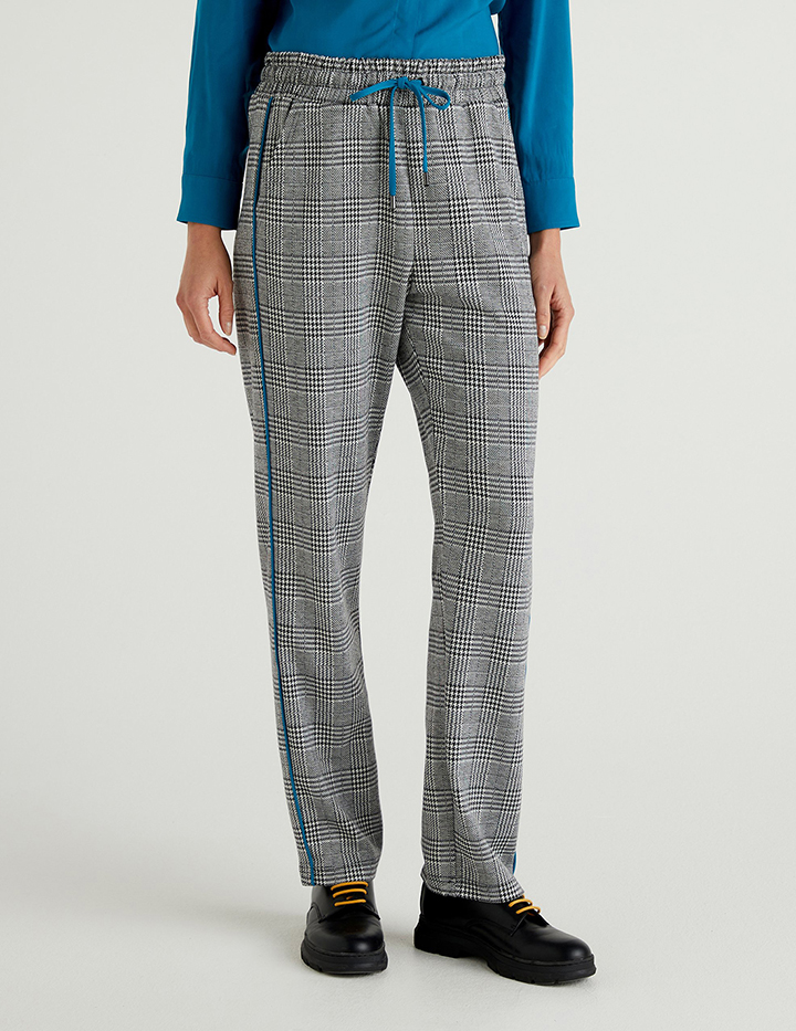

Брюки женские United Colors of Benetton 21A_3YZQP0515 разноцветные L, 21A_3YZQP0515