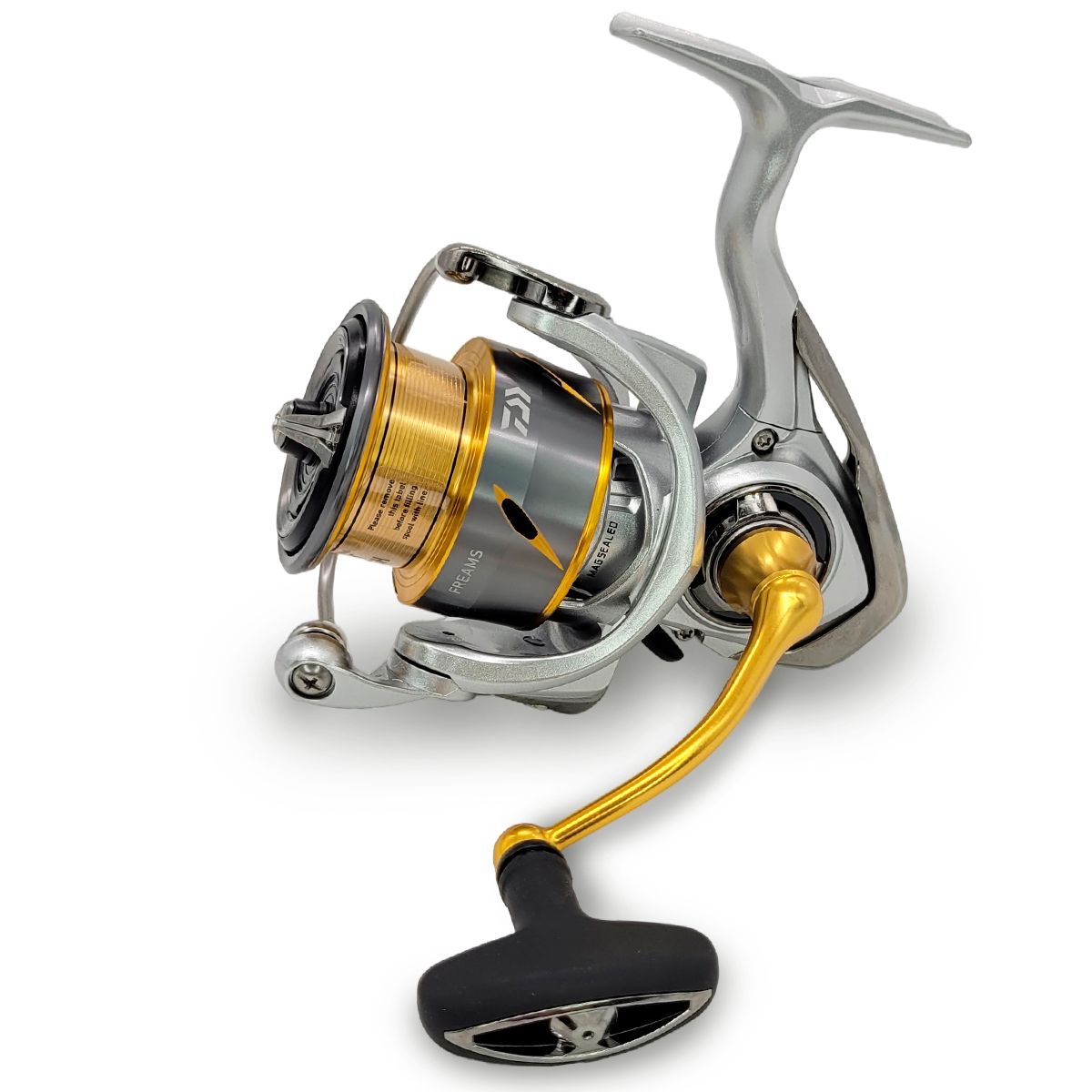 

Катушка Daiwa 21 FREAMS LT 3000-C, с передним фрикционом, FREAMS_серебристый_золотой_черный