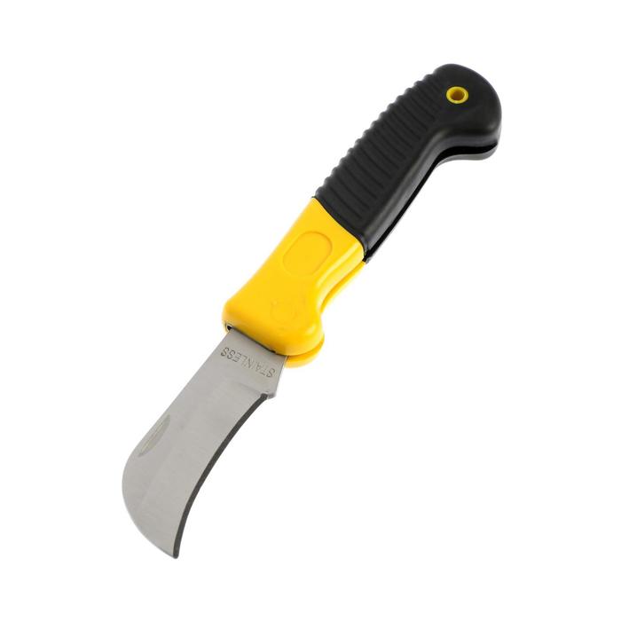 Нож универсальный складной ТУНДРА, 2К рукоятка, изогнутое лезвие, нержавеющая сталь универсальный складной нож workpro wp211013 алюминиевый