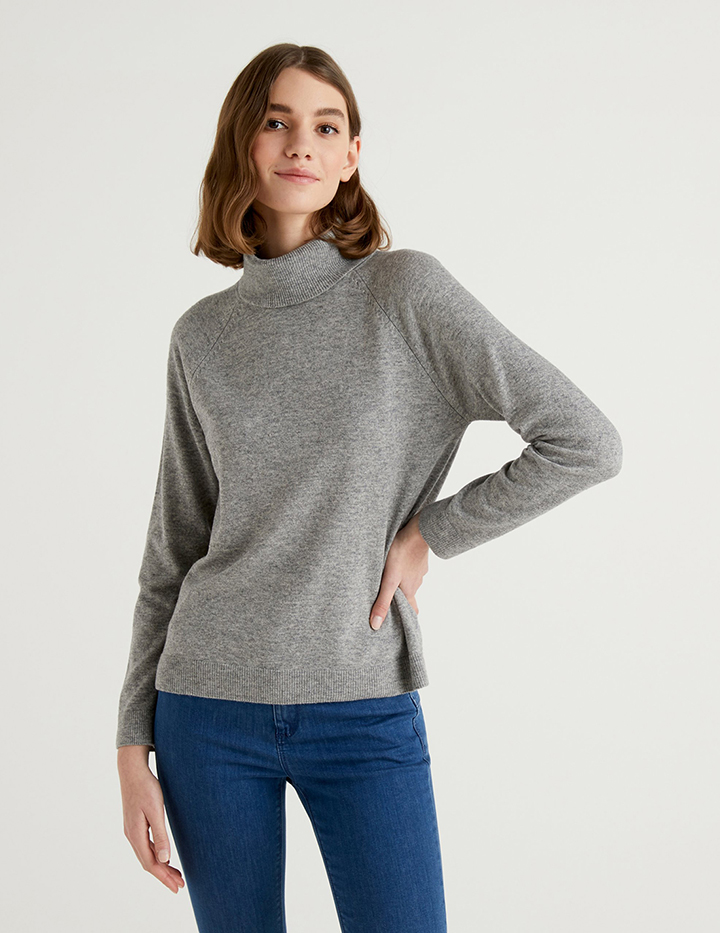 

Водолазка женская United Colors of Benetton 21A_1035D2551 серая S, 21A_1035D2551