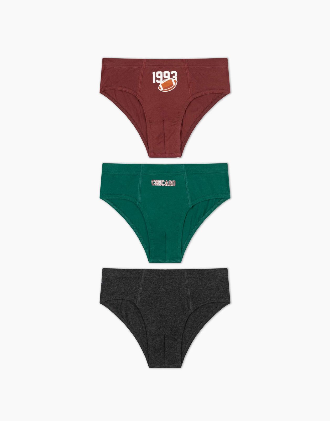 

Комплект трусов для мальчика 3 пары Gloria Jeans BUW003700 разноцветный 6-8л/128, BUW003700
