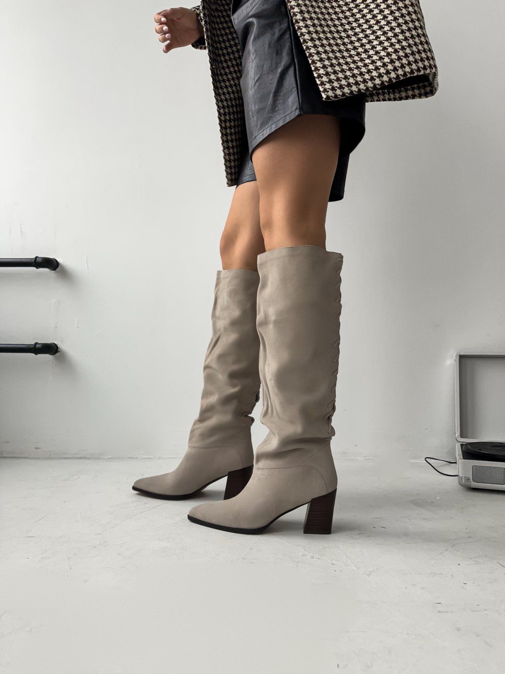 

Сапоги женские Sbalo SK890 серые 40 RU, Серый, SK890