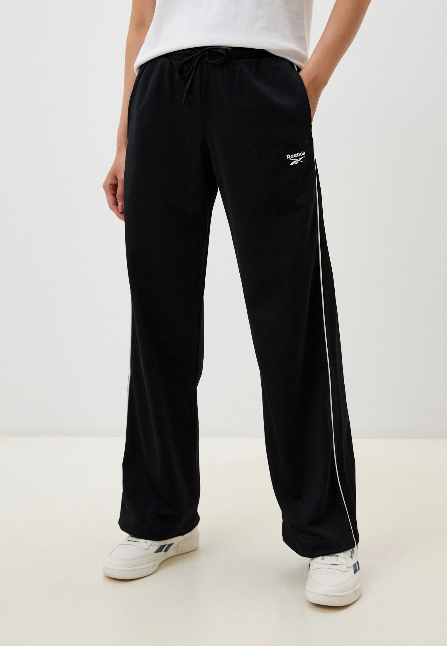 Спортивные брюки женские Reebok Identity Back Vector Tricot Track Pants W черные M