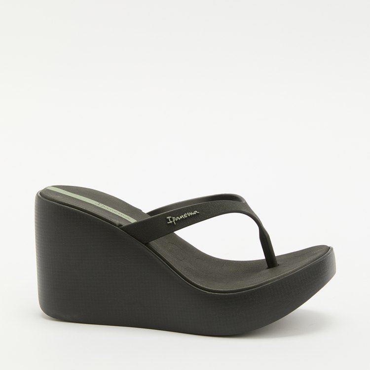 

Вьетнамки женские Ipanema 83521 черные 41-42 EU, Черный, 83521