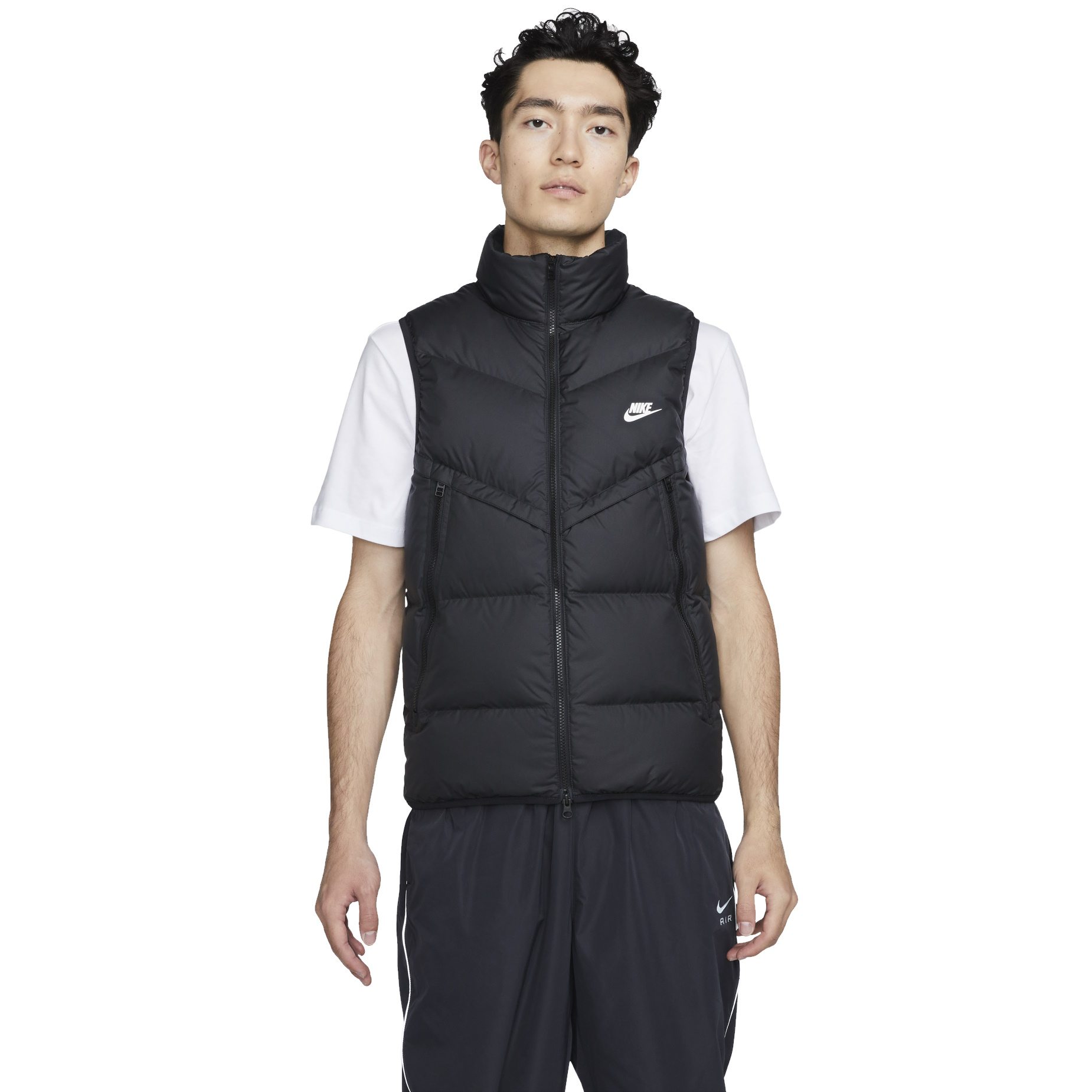 

Утепленный жилет мужской Nike SPORTSWEAR STORM-FIT WINDRUNNER черный L, SPORTSWEAR STORM-FIT WINDRUNNER