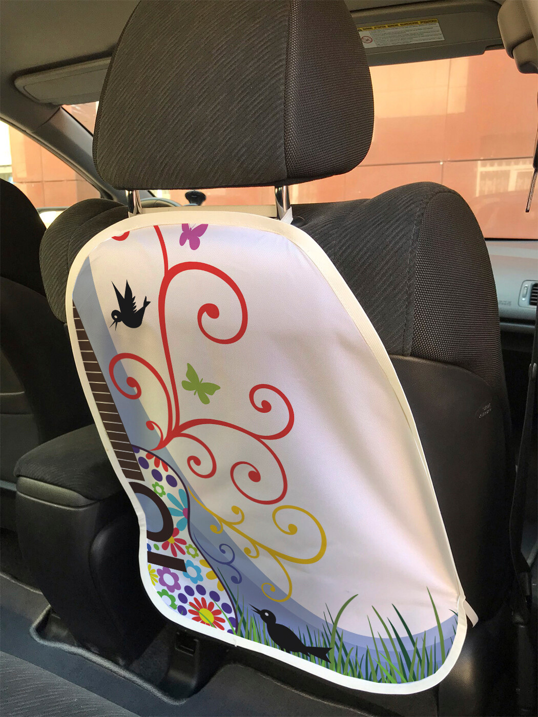 

Накидка на спинку сиденья JoyArty Гитара на траве, 45х62, Гитара на траве