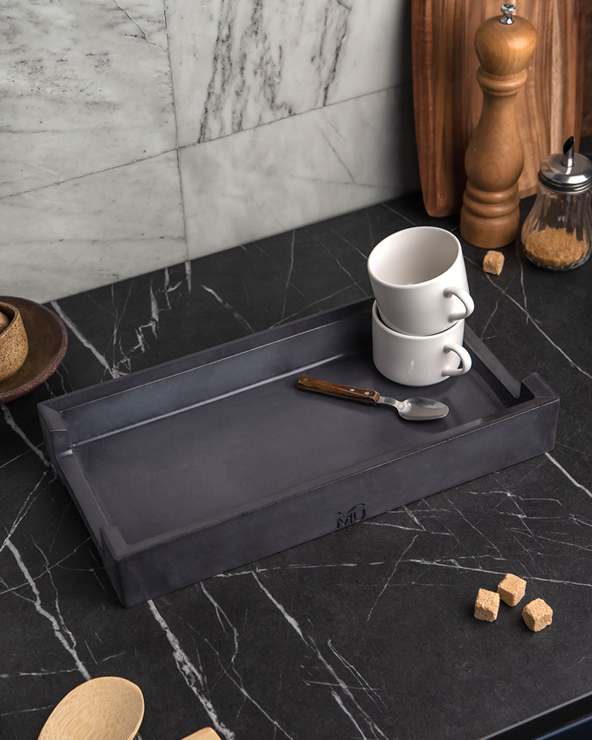 Поднос декоративный кухонный MUSKO HOME James Long S, 40x20 см, бетон, черный матовый