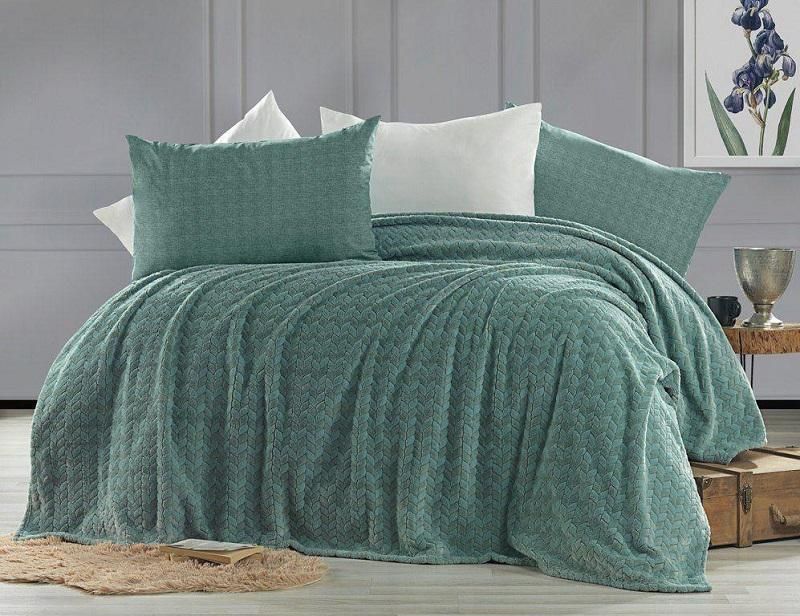 Плед из полиэстера KARVEN SUPER SOFT P943 BENZIA морская волна 160х220