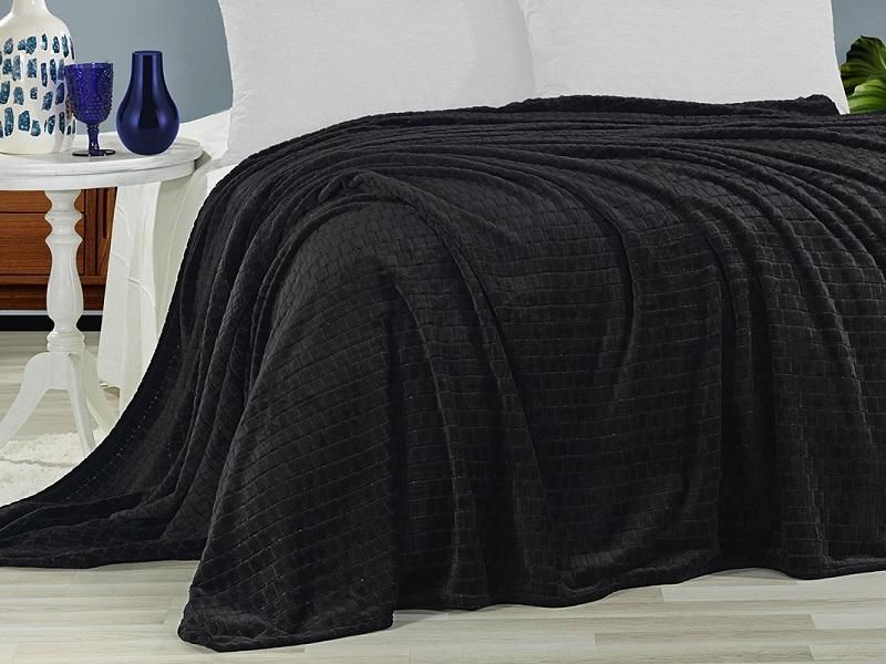Плед из полиэстера KARVEN SUPER SOFT P941 MELINDA черный 160х220