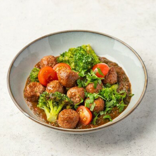 

Фрикадельки ВкусВилл Нне мясо в томатно-шпинатном соусе с брокколи 331 г